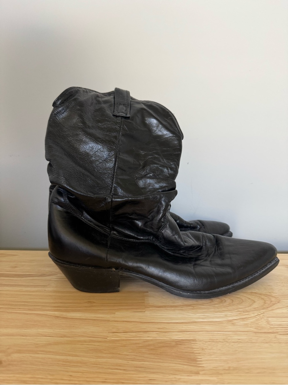 dingo Black Leather Slouch Western Heeled Boots